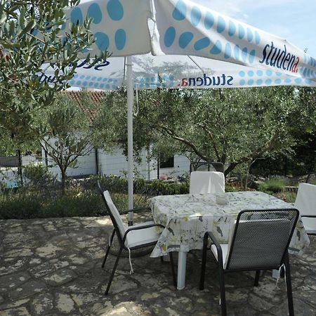 Apartman Branka Kornic Luaran gambar